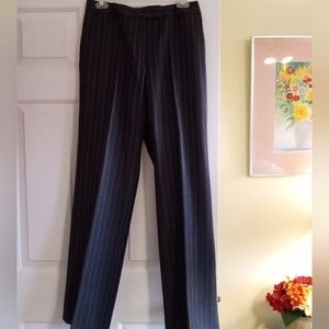 Ladies Brooks Brothers 346 Charcoal Gray Wool Trousers 6M